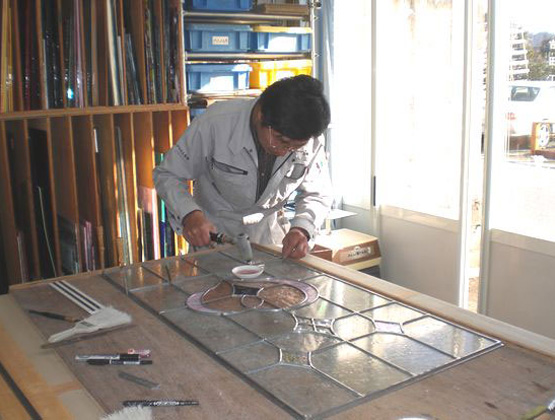 希少 工房製作 オーダーメイド 北欧 モダン 陶器 真鍮 ステンドグラス